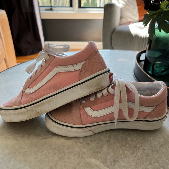 Vans, kids, pink and white canvas and suede EUC - Picture 3 of 7